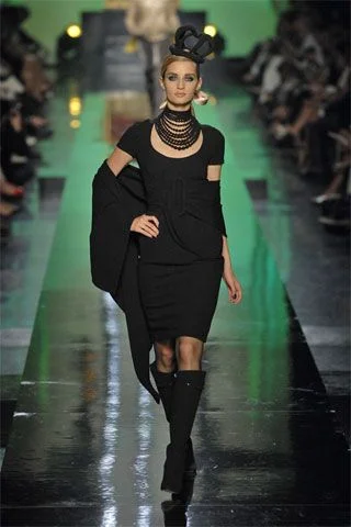 Look 11